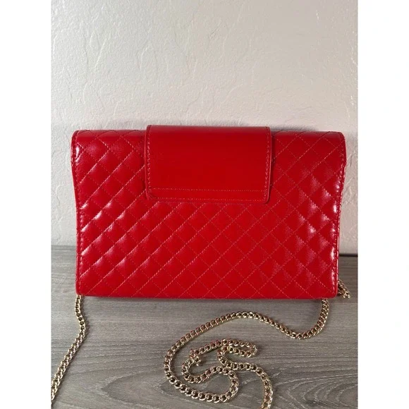 Love Moschino Red Quilted Crossbody Bag Gold Chain Strap Evening Clutch - Picture 4 of 7